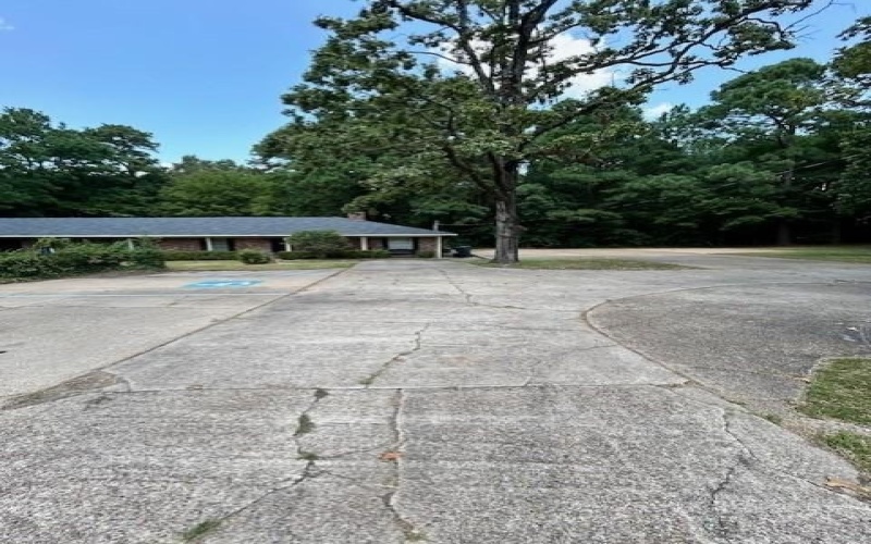 5902 Buncombe Road, Shreveport, LA 71129, ,Other,For Sale,5902 Buncombe Road,20688315
