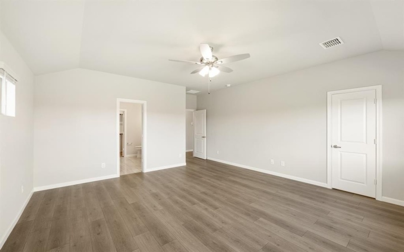 1013 Nighthawk Trail, Alvarado, TX 76009, 3 Bedrooms Bedrooms, ,2 BathroomsBathrooms,Residential,For Sale,1013 Nighthawk Trail,20689845