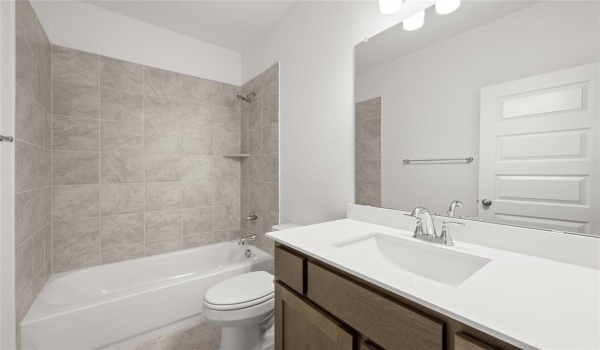 412 Basalt Drive, Azle, TX 76020, 3 Bedrooms Bedrooms, ,3 BathroomsBathrooms,Residential,For Sale,412 Basalt Drive,20690051