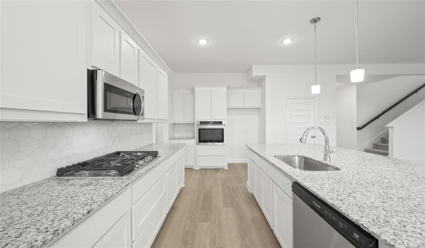 412 Basalt Drive, Azle, TX 76020, 3 Bedrooms Bedrooms, ,3 BathroomsBathrooms,Residential,For Sale,412 Basalt Drive,20690051