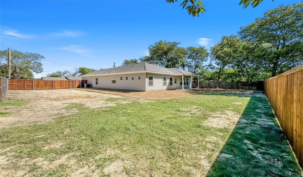 202 Abney Street, Hillsboro, TX 76645, 4 Bedrooms Bedrooms, ,2 BathroomsBathrooms,Residential,For Sale,202 Abney Street,20690862