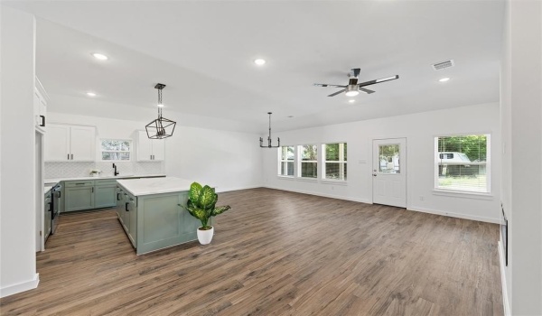 202 Abney Street, Hillsboro, TX 76645, 4 Bedrooms Bedrooms, ,2 BathroomsBathrooms,Residential,For Sale,202 Abney Street,20690862