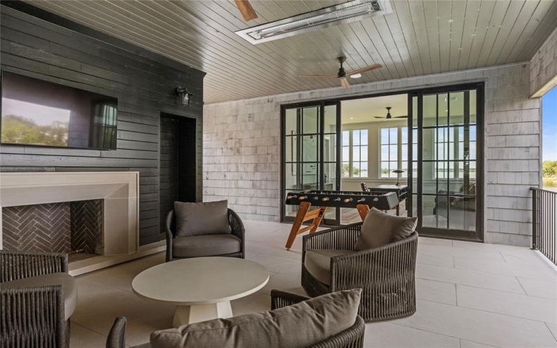12109 W Lighthouse Lane W, Malakoff, TX 75148, 9 Bedrooms Bedrooms, ,13 BathroomsBathrooms,Residential,For Sale,12109 W Lighthouse Lane W,20663211