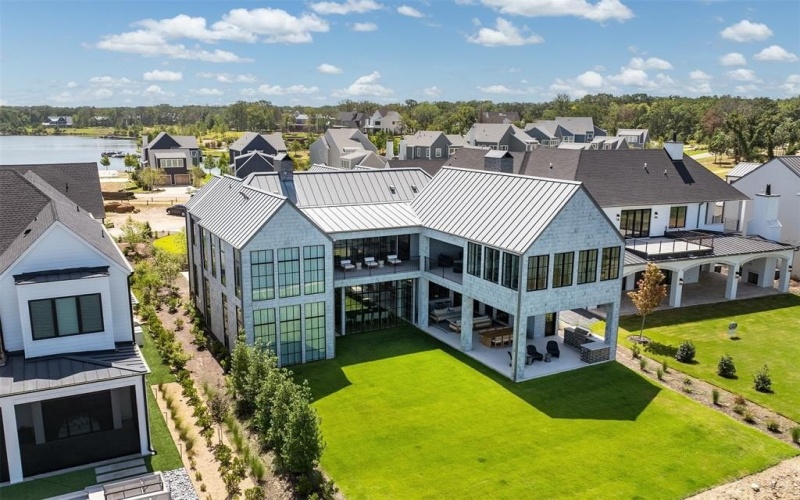 12109 W Lighthouse Lane W, Malakoff, TX 75148, 9 Bedrooms Bedrooms, ,13 BathroomsBathrooms,Residential,For Sale,12109 W Lighthouse Lane W,20663211