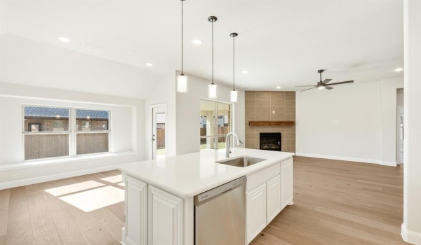 5301 Bardwell Drive, Denton, TX 76226, 4 Bedrooms Bedrooms, ,3 BathroomsBathrooms,Residential,For Sale,5301 Bardwell Drive,20663537