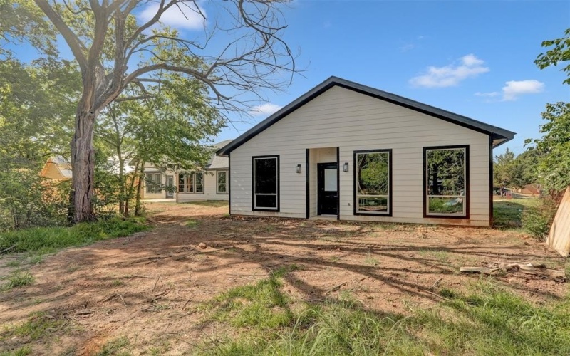 705 E Hanna Street, Denison, TX 75021, 3 Bedrooms Bedrooms, ,2 BathroomsBathrooms,Residential,For Sale,705 E Hanna Street,20665945