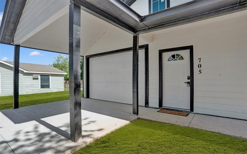 705 E Hanna Street, Denison, TX 75021, 3 Bedrooms Bedrooms, ,2 BathroomsBathrooms,Residential,For Sale,705 E Hanna Street,20665945