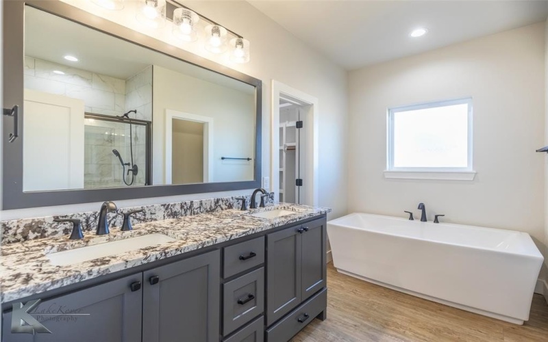 250 Wild Rye Road, Abilene, TX 79606, 4 Bedrooms Bedrooms, ,2 BathroomsBathrooms,Residential,For Sale,250 Wild Rye Road,20667645