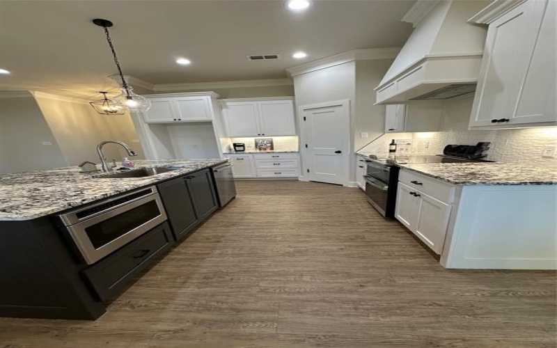 250 Wild Rye Road, Abilene, TX 79606, 4 Bedrooms Bedrooms, ,2 BathroomsBathrooms,Residential,For Sale,250 Wild Rye Road,20667645