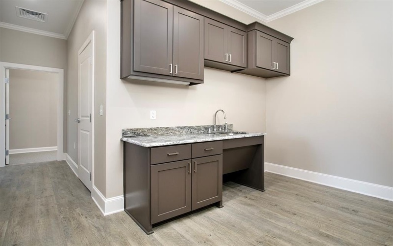 2269 W Cumberland Road #200, Tyler, TX 75703, ,Otro,En Venta,2269 W Cumberland Road,20671773