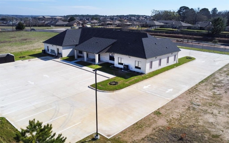 2269 W Cumberland Road #200, Tyler, TX 75703, ,Otro,En Venta,2269 W Cumberland Road,20671773
