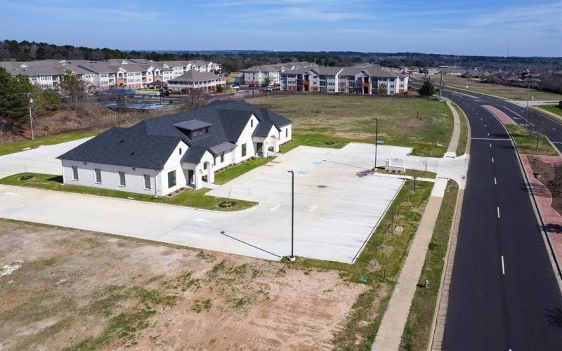 2269 W Cumberland Road #200, Tyler, TX 75703, ,Otro,En Venta,2269 W Cumberland Road,20671773