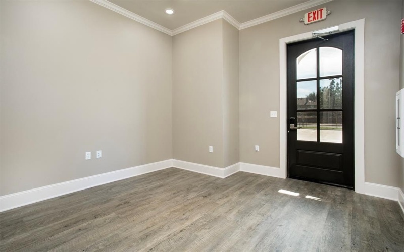 2269 W Cumberland Road #200, Tyler, TX 75703, ,Otro,En Venta,2269 W Cumberland Road,20671773