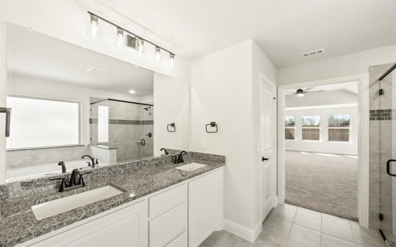 408 Laurel Lane, Glenn Heights, TX 75154, 4 Habitaciones Habitaciones , ,3 BañosBaños,Residential,En Venta,408 Laurel Lane,20671915