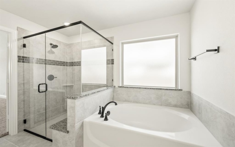 408 Laurel Lane, Glenn Heights, TX 75154, 4 Habitaciones Habitaciones , ,3 BañosBaños,Residential,En Venta,408 Laurel Lane,20671915