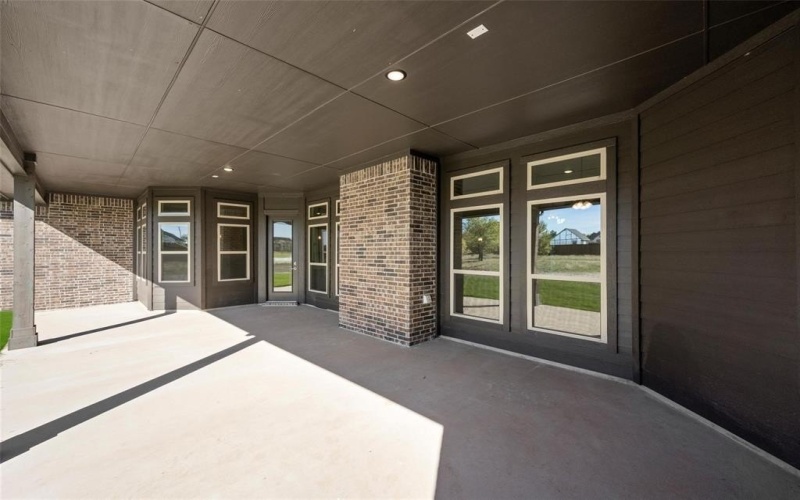 6071 Dos Cerros Lane, Midlothian, TX 76065, 4 Bedrooms Bedrooms, ,3 BathroomsBathrooms,Residential,For Sale,6071 Dos Cerros Lane,20672022