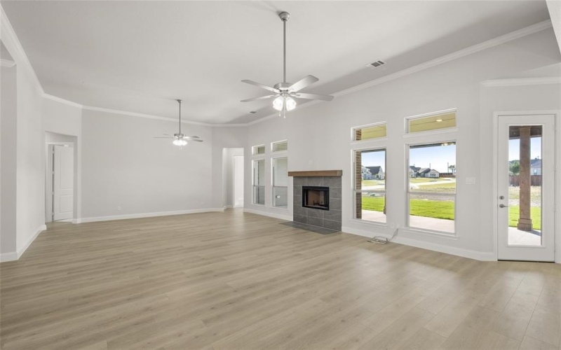 6071 Dos Cerros Lane, Midlothian, TX 76065, 4 Bedrooms Bedrooms, ,3 BathroomsBathrooms,Residential,For Sale,6071 Dos Cerros Lane,20672022