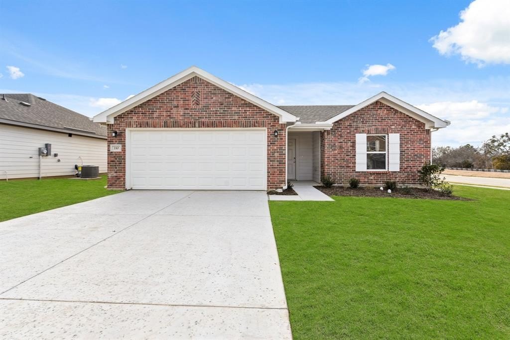 110 Annabelle Street, Cleburne, TX 76031, 3 Bedrooms Bedrooms, ,2 BathroomsBathrooms,Residential,For Sale,110 Annabelle Street,20673382