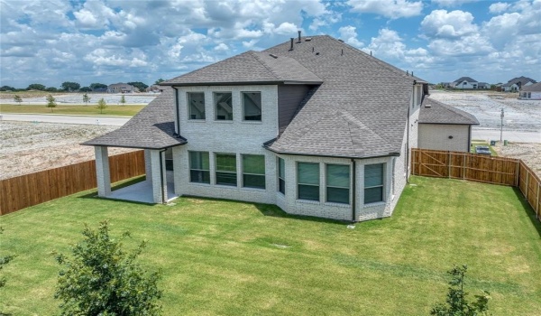 606 Quartz Street, Sherman, TX 75092, 4 Bedrooms Bedrooms, ,3 BathroomsBathrooms,Residential,For Sale,606 Quartz Street,20673722