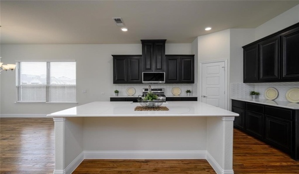 606 Quartz Street, Sherman, TX 75092, 4 Bedrooms Bedrooms, ,3 BathroomsBathrooms,Residential,For Sale,606 Quartz Street,20673722