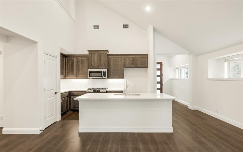 817 Twisted Leaf Lane, Little Elm, TX 76227, 4 Bedrooms Bedrooms, ,3 BathroomsBathrooms,Residential,For Sale,817 Twisted Leaf Lane,20675938