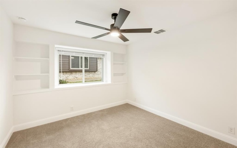 817 Twisted Leaf Lane, Little Elm, TX 76227, 4 Bedrooms Bedrooms, ,3 BathroomsBathrooms,Residential,For Sale,817 Twisted Leaf Lane,20675938