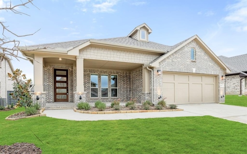 817 Twisted Leaf Lane, Little Elm, TX 76227, 4 Bedrooms Bedrooms, ,3 BathroomsBathrooms,Residential,For Sale,817 Twisted Leaf Lane,20675938