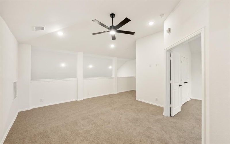 817 Twisted Leaf Lane, Little Elm, TX 76227, 4 Bedrooms Bedrooms, ,3 BathroomsBathrooms,Residential,For Sale,817 Twisted Leaf Lane,20675938