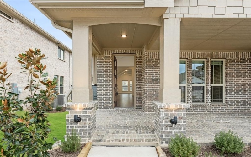 817 Twisted Leaf Lane, Little Elm, TX 76227, 4 Bedrooms Bedrooms, ,3 BathroomsBathrooms,Residential,For Sale,817 Twisted Leaf Lane,20675938