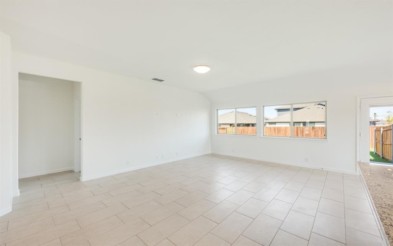 103 Winterwood Drive, Lavon, TX 75166, 3 Habitaciones Habitaciones , ,2 BañosBaños,Residential,En Venta,103 Winterwood Drive,20676201