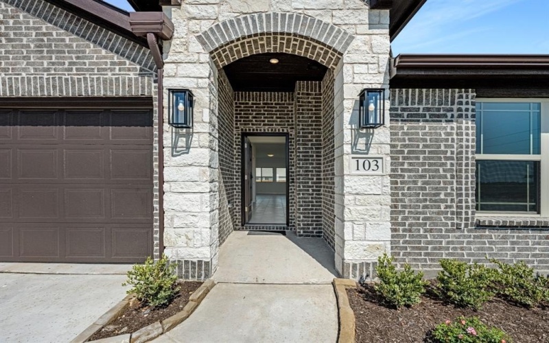 103 Winterwood Drive, Lavon, TX 75166, 3 Habitaciones Habitaciones , ,2 BañosBaños,Residential,En Venta,103 Winterwood Drive,20676201