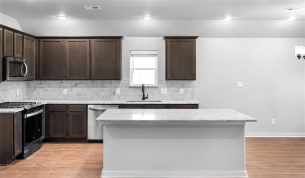 3888 Rose Hill Court, Denison, TX 75020, 3 Bedrooms Bedrooms, ,2 BathroomsBathrooms,Residential,For Sale,3888 Rose Hill Court,20676490