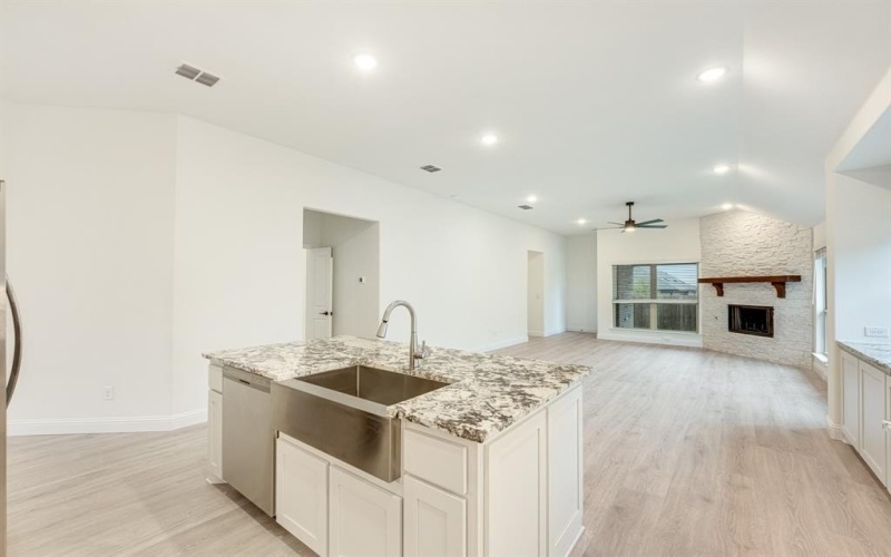 813 Split Oak Lane, Anna, TX 75409, 4 Bedrooms Bedrooms, ,2 BathroomsBathrooms,Residential,For Sale,813 Split Oak Lane,20676545