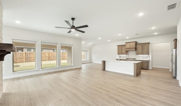928 Split Oak Lane, Anna, TX 75409, 3 Bedrooms Bedrooms, ,2 BathroomsBathrooms,Residential,For Sale,928 Split Oak Lane,20676608
