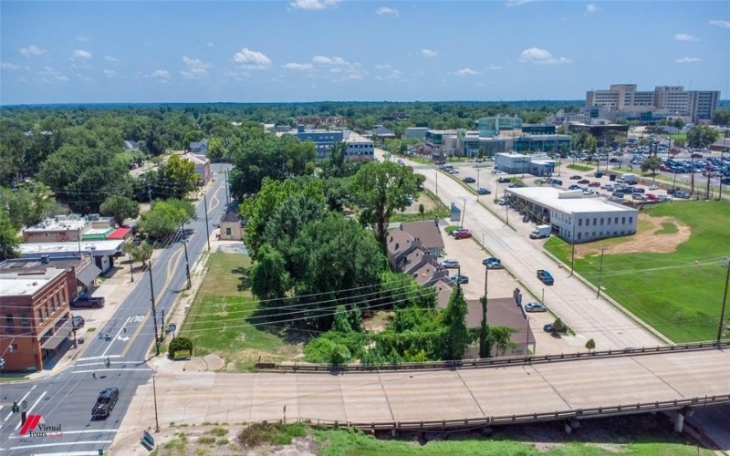 1302 Louisiana Avenue, Shreveport, LA 71101, ,Commercial Sale,En Venta,1302 Louisiana Avenue,20677184
