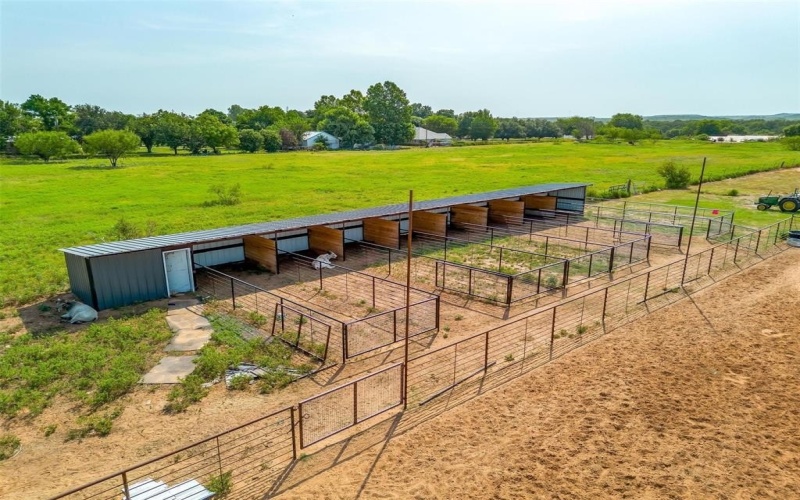 30 Frost LN, Mineral Wells, TX 76067, 16 Habitaciones Habitaciones , ,8 BañosBaños,Residential Multi Family,En Venta,30 Frost LN,20679877