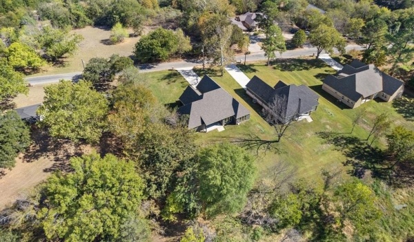 4836 S Theresa, Denison, TX 75020, 4 Bedrooms Bedrooms, ,2 BathroomsBathrooms,Residential,For Sale,4836 S Theresa,20679948