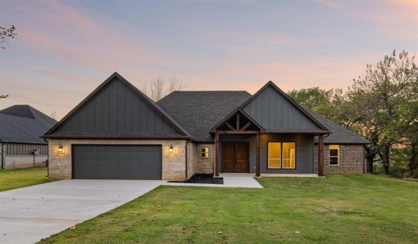 4836 S Theresa, Denison, TX 75020, 4 Bedrooms Bedrooms, ,2 BathroomsBathrooms,Residential,For Sale,4836 S Theresa,20679948