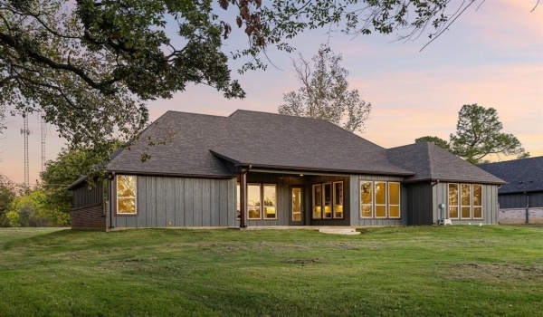 4836 S Theresa, Denison, TX 75020, 4 Bedrooms Bedrooms, ,2 BathroomsBathrooms,Residential,For Sale,4836 S Theresa,20679948