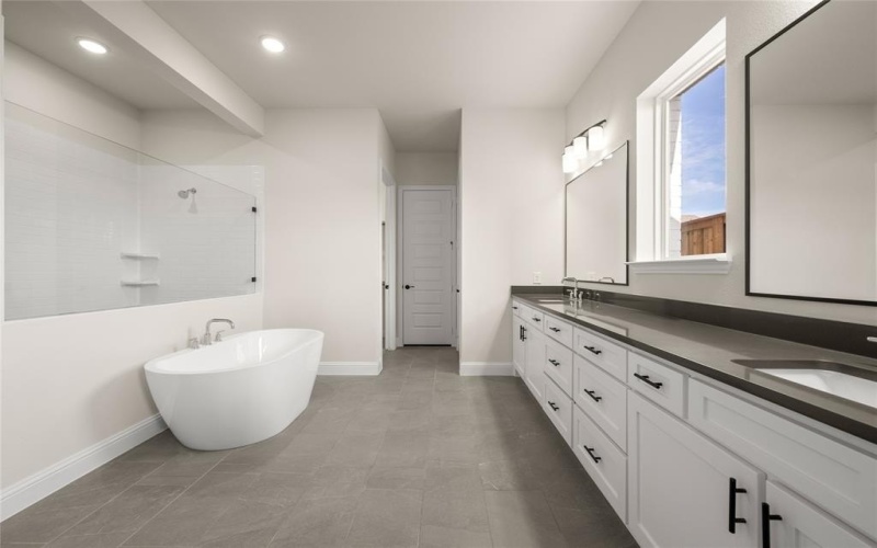 14457 Overlook Park Drive, Fort Worth, TX 76008, 4 Bedrooms Bedrooms, ,5 BathroomsBathrooms,Residential,For Sale,14457 Overlook Park Drive,20679970