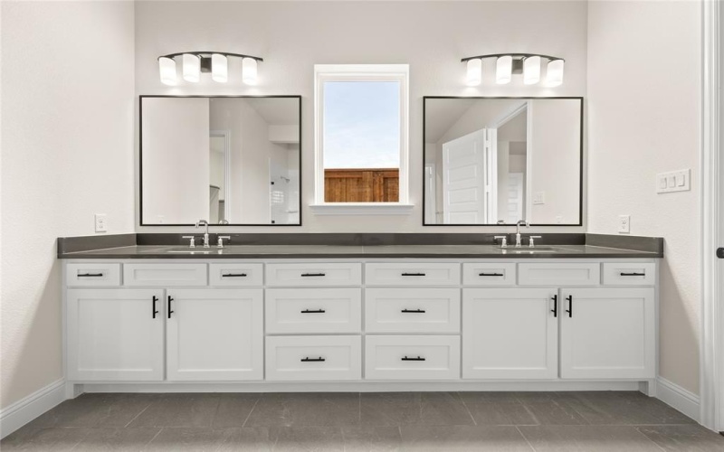 14457 Overlook Park Drive, Fort Worth, TX 76008, 4 Bedrooms Bedrooms, ,5 BathroomsBathrooms,Residential,For Sale,14457 Overlook Park Drive,20679970