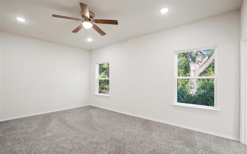 715 Robbins Street, Cleburne, TX 76031, 3 Bedrooms Bedrooms, ,2 BathroomsBathrooms,Residential,For Sale,715 Robbins Street,20681143