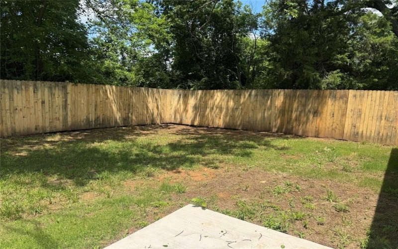 715 Robbins Street, Cleburne, TX 76031, 3 Bedrooms Bedrooms, ,2 BathroomsBathrooms,Residential,For Sale,715 Robbins Street,20681143