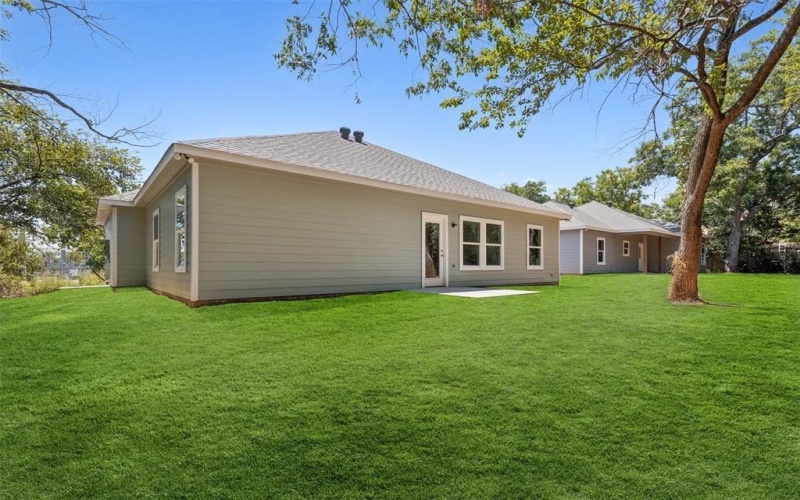 715 Robbins Street, Cleburne, TX 76031, 3 Bedrooms Bedrooms, ,2 BathroomsBathrooms,Residential,For Sale,715 Robbins Street,20681143