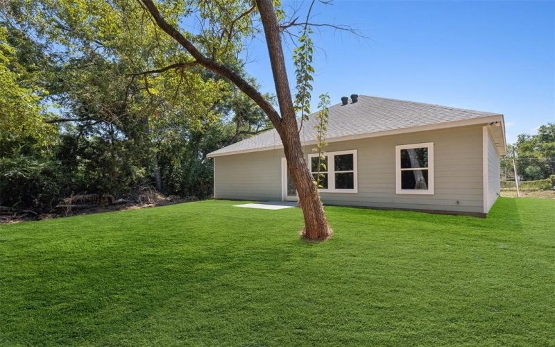 715 Robbins Street, Cleburne, TX 76031, 3 Bedrooms Bedrooms, ,2 BathroomsBathrooms,Residential,For Sale,715 Robbins Street,20681143