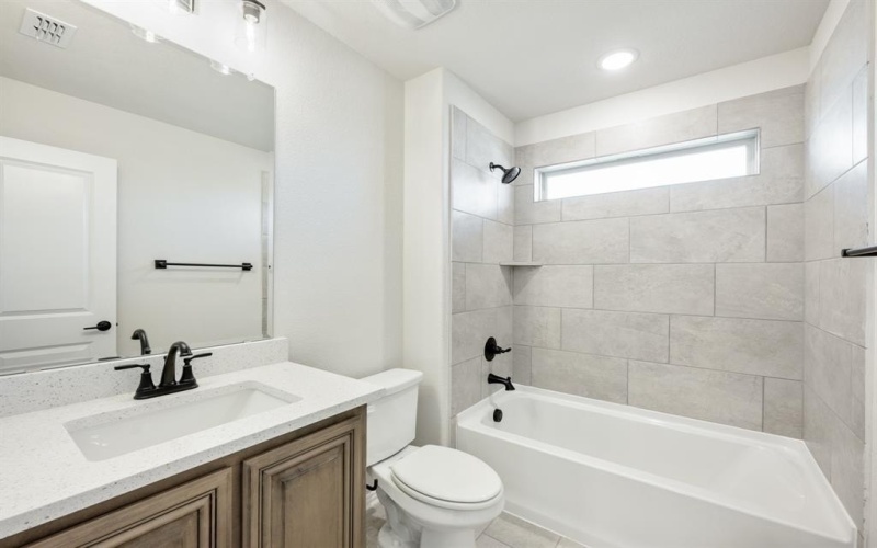 12824 Rocky Top Road, Godley, TX 76044, 4 Habitaciones Habitaciones , ,5 BañosBaños,Residential,En Venta,12824 Rocky Top Road,20681330