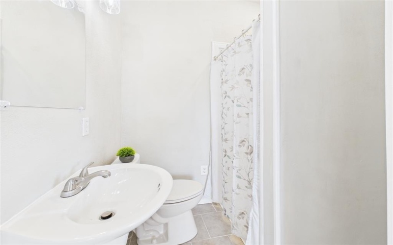 103 Eras Crossing, Trinidad, TX 75163, 3 Bedrooms Bedrooms, ,3 BathroomsBathrooms,Residential,For Sale,103 Eras Crossing,20682142