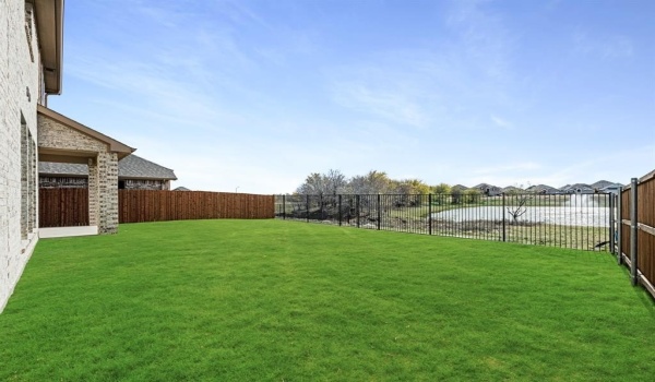 136 Greenback Trail, Fort Worth, TX 76131, 5 Habitaciones Habitaciones , ,3 BañosBaños,Residential,En Venta,136 Greenback Trail,20682298