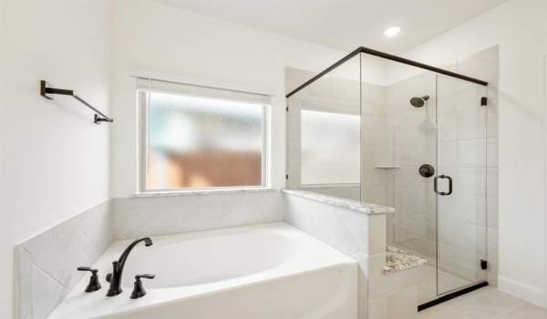137 Verbena Ridge Drive, Fort Worth, TX 76131, 5 Habitaciones Habitaciones , ,3 BañosBaños,Residential,En Venta,137 Verbena Ridge Drive,20682355