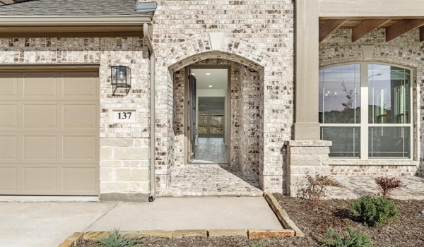 137 Verbena Ridge Drive, Fort Worth, TX 76131, 5 Habitaciones Habitaciones , ,3 BañosBaños,Residential,En Venta,137 Verbena Ridge Drive,20682355